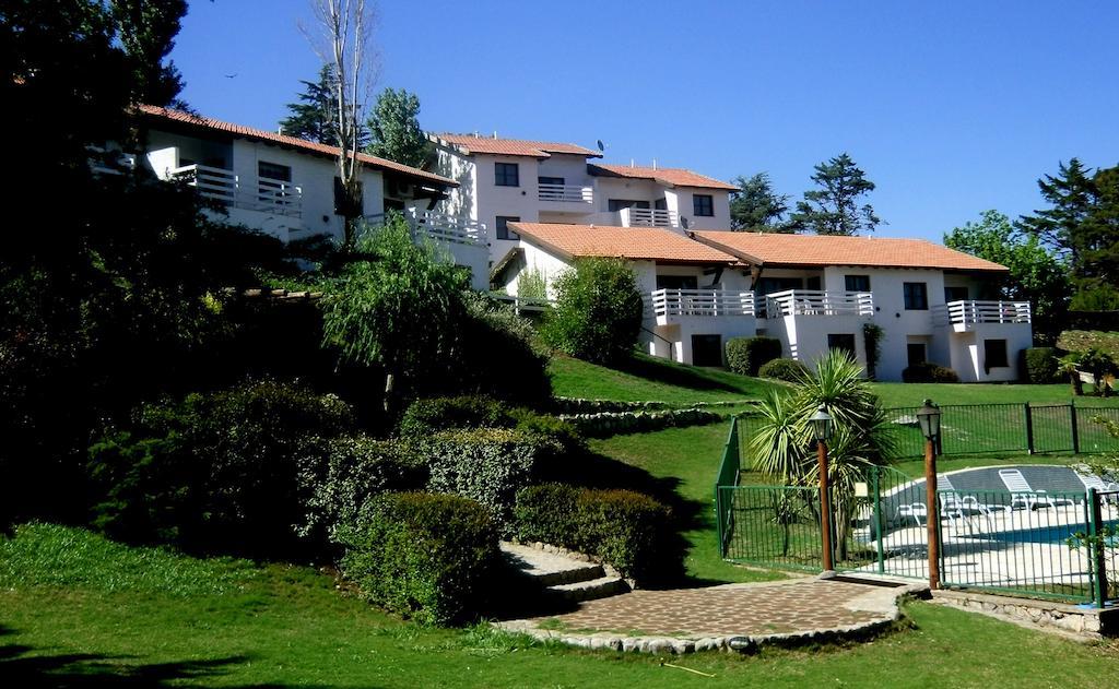 Las Ardillas Cabanas Y Suites La Falda Exterior foto